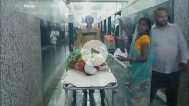 जसो के सेल्हा में बारिश से गरीब का कच्चा घर गिरा, तीन लोग मलबे में दबे, सतना ज़िला अस्पताल रेफर