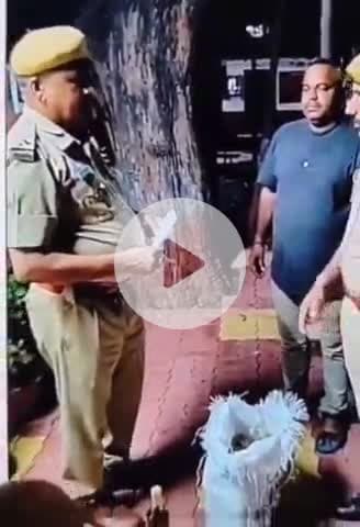 मारवाड़ जंक्शन: मारवाड़ जंक्शन रेलवे स्टेशन पर जीआरपी पुलिस ने पुष्कर मारवाड़ जंक्शन ट्रेन से पकड़ी अवैध अंग्रेजी शराब