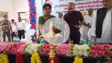 कोडरमा: कृषि यांत्रिकीकरण प्रोत्साहन योजना के तहत कोडरमा में मिनी ट्रैक्टर, पावर टिलर व सोलर पंप सेट का वितरण किया गया