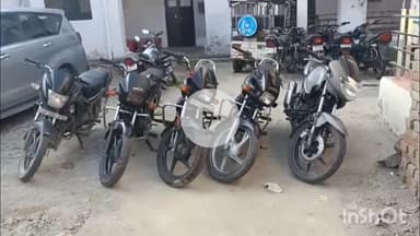 बरेली: कोतवाली थाना पुलिस ने गैंग के 2 बदमाशों को दबोचा, 5 चोरी की बाइकों को किया बरामद