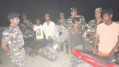 कुरसाकांटा: भारत-नेपाल सीमा पर एसएसबी की कार्रवाई, चार तस्कर गिरफ्तार, जब्त हुए देसी कट्टा, दो मोटरसाइकिल और तीन मोबाइल
