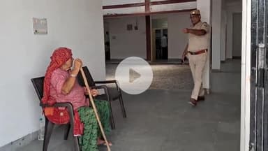 चूरू: गांव रामसरा की 70 वर्षीय बुजुर्ग महिला ने पोते पर लगाया मारपीट और धमकी देने का आरोप, एसपी दफ्तर पहुंची महिला