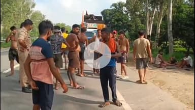 हसनपुर: हसनपुर क्षेत्र के सिहाली जागीर के पास कांवड़ियों को बाइक सवार ने मारी टक्कर, हुआ बवाल