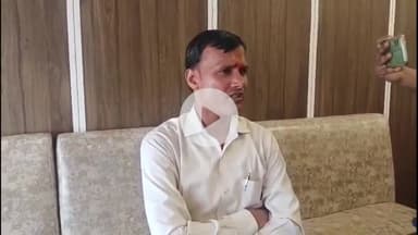 कोल: AMU के JN मेडिकल के कर्मचारी नेता ने गंभीर आरोप लगाए, तिलक लगाने पर मिल रही धमकियां और पदोन्नति में हो रहा भेदभाव