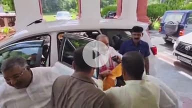 बरेली: बरेली सर्किट हाउस पहुंचे भाजपा प्रदेश अध्यक्ष भूपेंद्र चौधरी ने सपा प्रमुख अखिलेश यादव पर किया जुबानी हमला