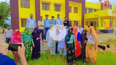 भुसावर: ग्राम पंचायत चैंटोली, इटामडा और बाछरैन में विधायक बहादुर सिंह कोली ने किया पौधारोपण, आमजन को भी किया प्रेरित