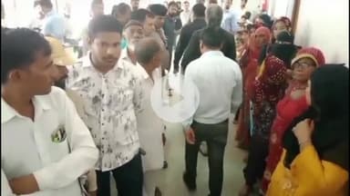 चूरू: राजकीय भरतिया अस्पताल की ओपीडी समय में नदारद मिले डॉक्टर, मेडिकल कॉलेज प्रिंसिपल ने लगाई फटकार