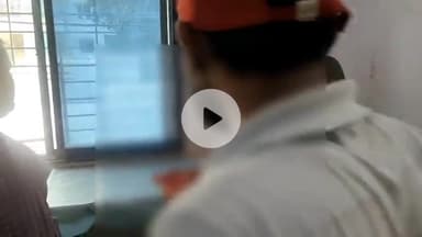 मऊगंज: चंद्रमहुली गांव के 60 वर्षीय व्यक्ति ने खुद पर पेट्रोल डालकर लगाई आग, फिर तालाब में कूदकर बचाई जान