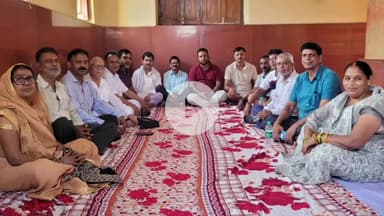 कुटुंबा: अंबा में तुलसी जयंती समारोह और सतबहिनी मंदिर में लाइटिंग व पेंटिंग को लेकर न्यास समिति की बैठक, 3 अगस्त को मनाई जाएगी जयंती