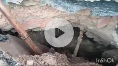 बखरी: बारिश से बखरी के चकहमीद जाने वाली सड़क टूटी, ग्रामीणों को हो रही परेशानी