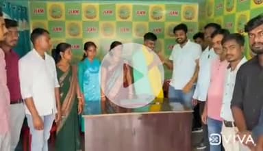 चांडिल: घोड़ानेगी स्थित जेएलकेएम कार्यालय में झिमड़ी प्रकरण मामले में जेल से रिहा हुए चित्तरंजन महतो का स्वागत