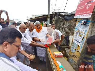 बेगूसराय: नगर निगम क्षेत्र के वार्ड-28, लोहियानगर में नगर विधायक ने सड़क निर्माण कार्य का किया शिलान्यास