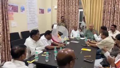 किशनगंज विधायक इजहारूल हुसैन, आज आगामी विधानसभा सत्र को लेकर कांग्रेस विधायकों की अहम बैठक में शामिल!