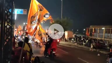 धनौरा: बृजघाट से जल लेकर अपनी मंजिल की ओर बढ़ते शिव भक्त, गजरौला हाईवे पर बम बम भोले के जयकारे गूंजे