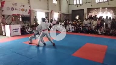 भिवानी: भिवानी की राजपूत धर्मशाला में 24वीं जिला स्तरीय कराटे प्रतियोगिता का आयोजन