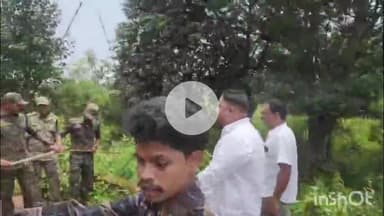 जगदलपुर: नगरनार ब्लॉक कांग्रेस कमेटी ने बिजली बिल में वृद्धि के खिलाफ 'बिजली न्याय' के तहत बिजली विभाग का किया घेराव