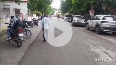 कोल: मडोला निवासी एक व्यक्ति ने बेटे की हत्या का आरोप दबंगों पर लगाते हुए SSP से की शिकायत, न्याय की गुहार लगाई