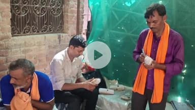 कालपी: कालपी नगर में खाद्य सुरक्षा विभाग की टीम ने छापा मारकर तीन प्रतिष्ठानों से खाद्य पदार्थों के नमूने लिए, मचा हड़कंप