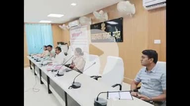 सुपौल: समाहरणालय, सुपौल में जिलाधिकारी श्री सावन कुमार की अध्यक्षता में ग्रामीण कार्य प्रमंडल की बैठक हुई