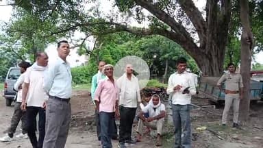 कोल: लालगढ़ी में 2 दिन से लापता युवक का शव नाले में मिला, परिजनों ने हत्या की जताई आशंका, पुलिस ने कराया पोस्टमार्टम