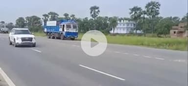 पटना ग्रामीण: पारस अस्पताल में गैंगस्टर चंदन मिश्रा हत्याकांड के शूटर तौसीफ समेत चार आरोपियों को पटना लेकर पहुंची पुलिस