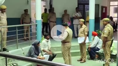 अमरोहा: SP अमित कुमार आनंद ने फरियादियों के पास पहुंचकर सुनी शिकायतें, सुरक्षा का दिलाया भरोसा और थाना प्रभारियों को लगाई फटकार