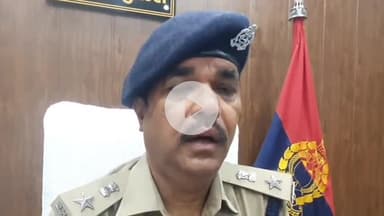 रामपुर: सावन के दूसरे सोमवार पर अपर पुलिस अधीक्षक ने मंदिरों की सुरक्षा व्यवस्था का लिया जायजा, मीडिया को दी जानकारी