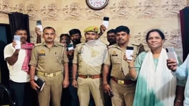 जौनपुर: थाना लाइन बाजार पुलिस ने CEIR पोर्टल के माध्यम से 14 गुमशुदा मोबाइल बरामद कर उनके मालिकों को सौंपे