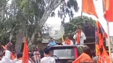 बरेली: कथा वाचक ने कांवड़ यात्रा का विरोध करने वालों को कहा उल्लू का पट्ठा, कांवड़ियों पर कविता लिखने वाले को बताया नमक हराम