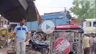 मंझनपुर: उदहिन चौराहे पर खराब हुई एम्बुलेंस बनी जाम की वजह, आधे घंटे तक फंसे रहे राहगीर और वाहन