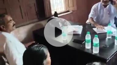 परवलपुर प्रखंड में 20 सूत्री कार्यक्रम कार्यान्वयन समिति की बैठक आयोजित की गई