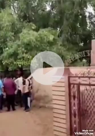 चूरू: भल्लूजी महाराज मंदिर से चांदी के 130 छत्र चोरी, ग्रामीणों की सूचना पर पुलिस ने पीछा कर एक संदिग्ध को पकड़ा