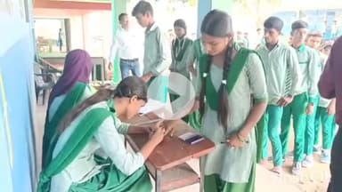 धनवार: विद्यालय में बाल संसद का चुनाव हुआ, बबलू राणा प्रधानमंत्री बने