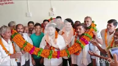 एत्मादपुर: गांव ऊंचा में ब्लॉक प्रमुख ने सीसी सड़क निर्माण कार्य का किया शिलान्यास