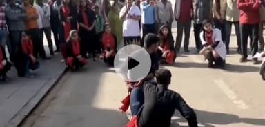 इचाक: नुक्कड़ नाटक के माध्यम से नशे से बचने की दी गई जानकारी