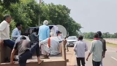 जतारा: खारोई गांव में अज्ञात चोर ने प्राचीन मंदिर की दान पेटी तोड़ने का किया प्रयास, तेल व राशन की चोरी, पुलिस जांच कर रही है