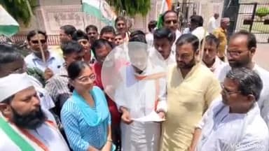 सुल्तानपुर: जन समस्याओं और किसान समस्याओं को लेकर कांग्रेस कार्यकर्ताओं ने कलेक्ट्रेट में जिला प्रशासन को सौंपा ज्ञापन