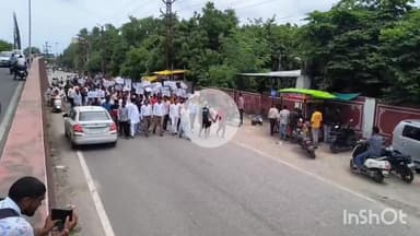 भीलवाड़ा: जोनल प्लान ई-2 के विरोध में 8 गांवों के ग्रामीण उतरे, कलेक्ट्रेट पर किया विरोध प्रदर्शन, दी धरने की चेतावनी