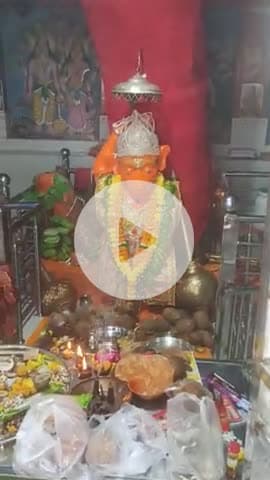 सिद्ध पीठ दोनी सरकार श्री हनुमान जी महाराज के समक्ष दर्शन किए
जय श्री सीताराम 🙌🙏
#donidadadarwar
#Donisarkar