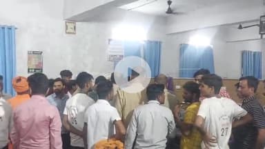 पूरनपुर: कढैर चौरा में दो बाइकों की भिड़ंत में कांवड़ियों सहित पांच लोग घायल, सीएचसी से जिला अस्पताल किया गया रेफर