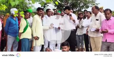 लंभुआ: लंभुआ तहसील में अन्न जल त्याग कर सत्याग्रह आंदोलन पर बैठे किसान, एसडीएम पर किसानों की प्रताड़ना का लगाया आरोप