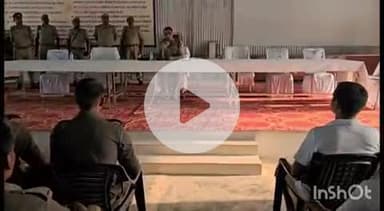 प्रतापगढ़: पुलिस अधीक्षक ने पुलिस लाइन स्थित सँई कम्प्लेक्स में आरटीसी प्रभारी और प्रशिक्षकों के साथ की गोष्ठी