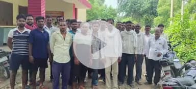 लंभुआ: चांदा क्षेत्र के समहुता कला गांव में 10 दिन से अंधेरे में डूबे ग्रामीण पहुंचे बिजली ऑफिस