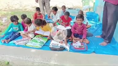 मझगवां: भवन न होने से प्राथमिक विद्यालय छईहन और पतवनिया के बच्चों को हनुमान मंदिर व वृक्षों का सहारा
