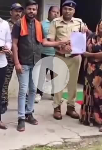 टीकमगढ़: टीकमगढ़: जिला पंचायत सदस्य पर सामाजिक तनाव फैलाने का आरोप, एसपी कार्यालय में शिकायत