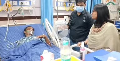 तानसेन: कलेक्टर रुचिका चौहान ने सड़क दुर्घटना में घायल दो कांवड़ियों के स्वास्थ्य की जानकारी लेने अस्पताल पहुंचीं