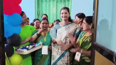 सुपौल: व्यापार संघ सभा भवन में अखिल भारतीय मारवाड़ी महिला समिति ने सावन महोत्सव मेले का किया आयोजन