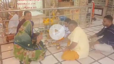 बासोदा: बासौदा में हरियाली अमावस्या पर बारिश में निकली शिव भक्तों की कलश यात्रा