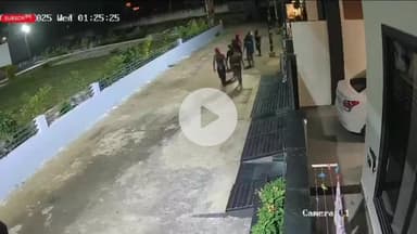 रामपुर: आवास विकास कॉलोनी में 9 चोरों का एक वीडियो सोशल मीडिया पर हुआ वायरल, पुलिस वीडियो के आधार पर चोरों की तलाश में जुटी