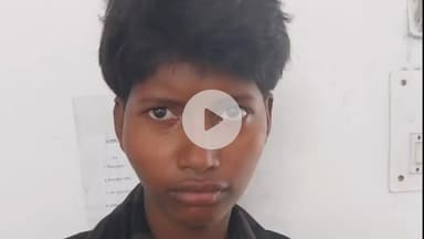 कोडरमा: हटिया आसनसोल इंटरसिटी एक्सप्रेस में मिली बालिका, RPF ने चाइल्ड लाइन को सौंपा